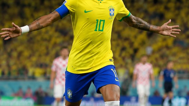 Neymar's Impact in World Cup Debut: Brazil's Star Shines Bri
